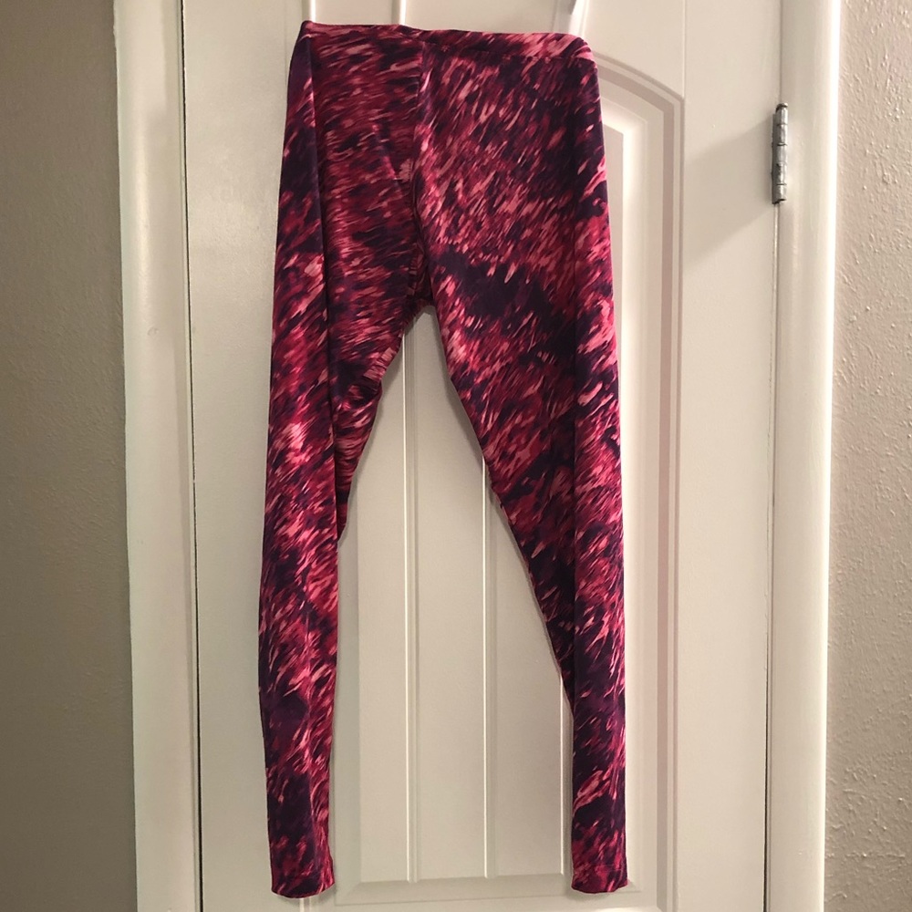 Pink/Purple Abstract Balance Collection Leggings M